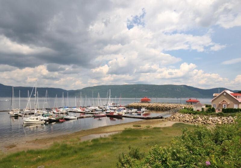 Residence Touristique Chicoutimi エクステリア 写真